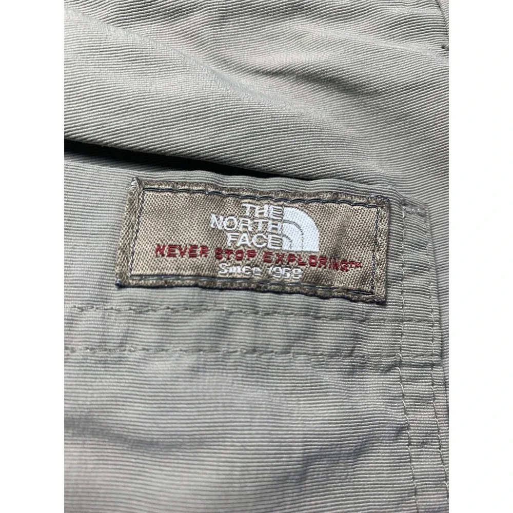 The North Face Mens Nylon Hiking Shorts 36 Gray Green Flat Front Outdoor 7